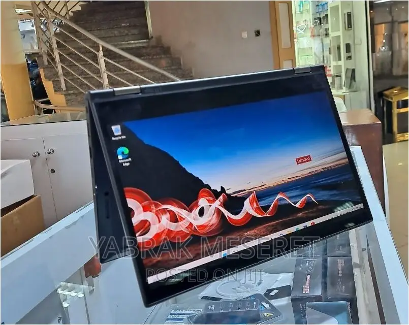 New Laptop Lenovo ThinkPad Yoga 16GB Intel Core I5 SSD 512GB