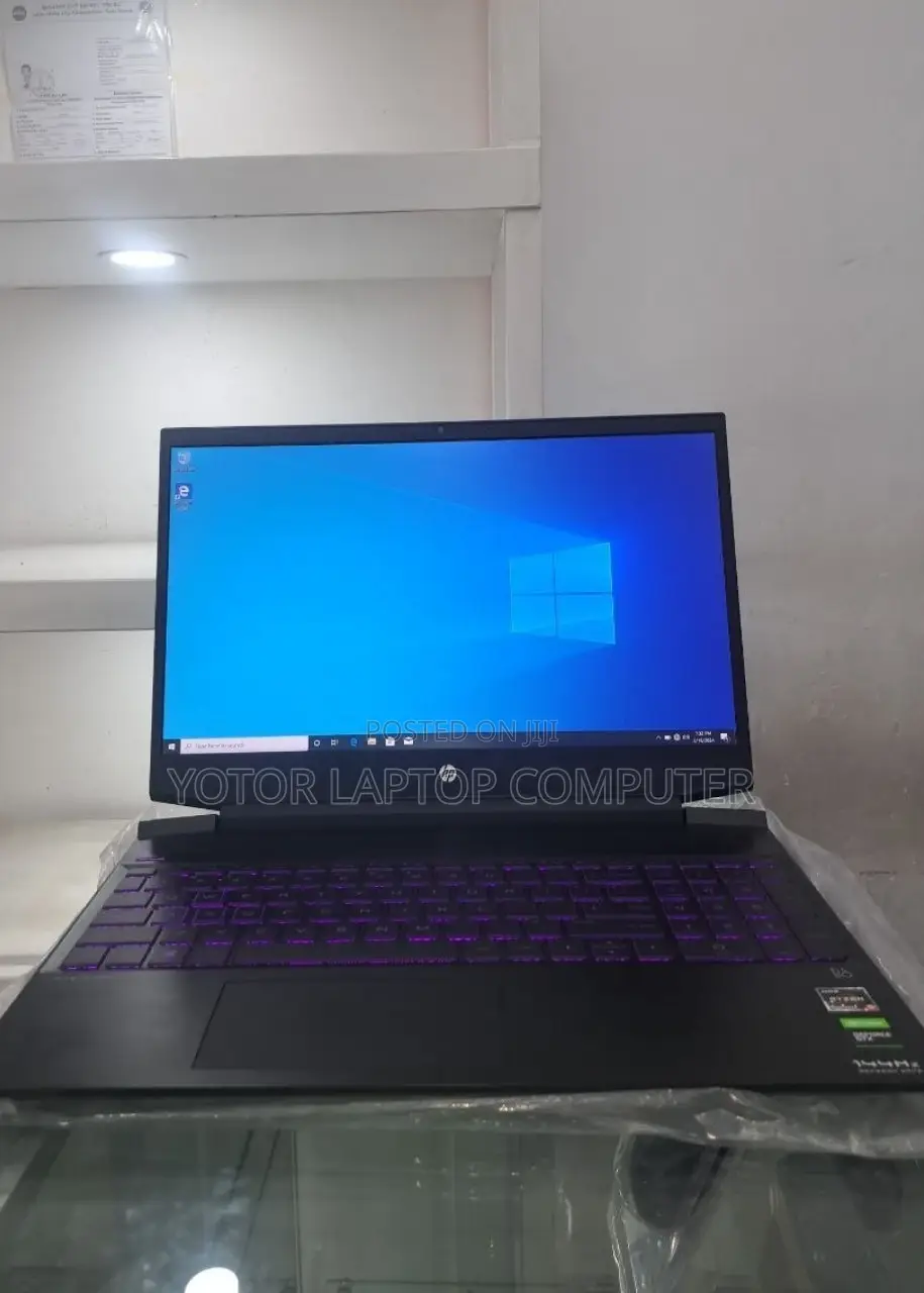 New Laptop HP Pavilion Power 15 8GB AMD Ryzen 5 SSD 512GB