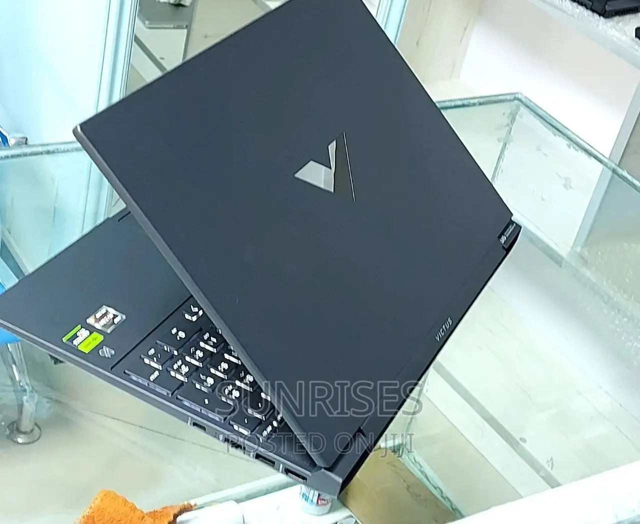 New Laptop HP Victus 16 16GB AMD Ryzen 5 SSD 512GB