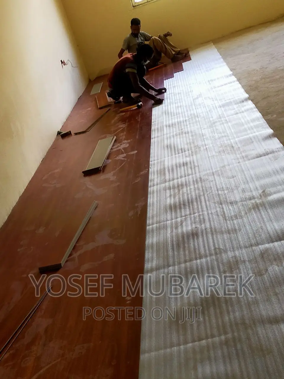 SPC የወለል ንጣፍ