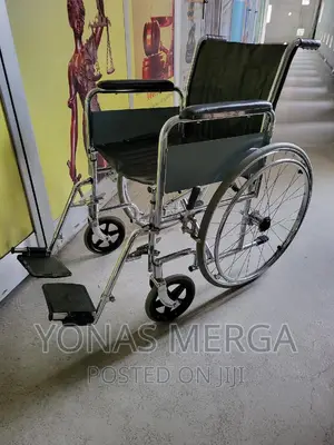 Used Wheelchair 7easy Push-to-Lock Wheel Locks