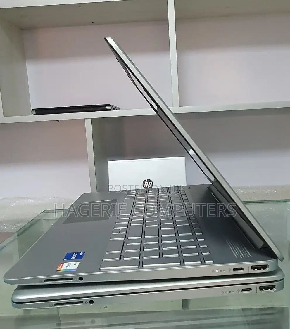 New Laptop HP Stream Notebook 16GB Intel Core I5 SSD 512GB