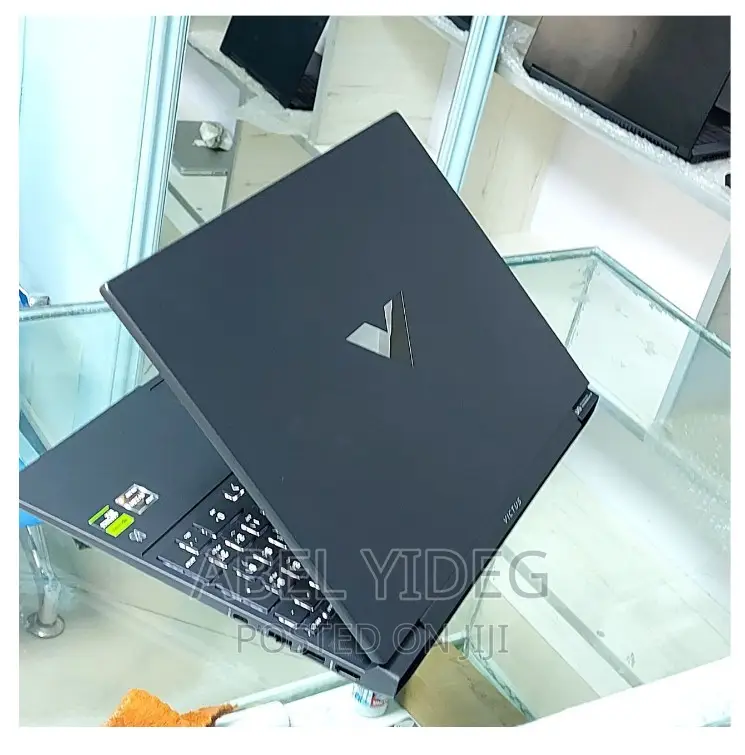 New Laptop HP Victus 15 8GB AMD Ryzen 5 SSD 512GB