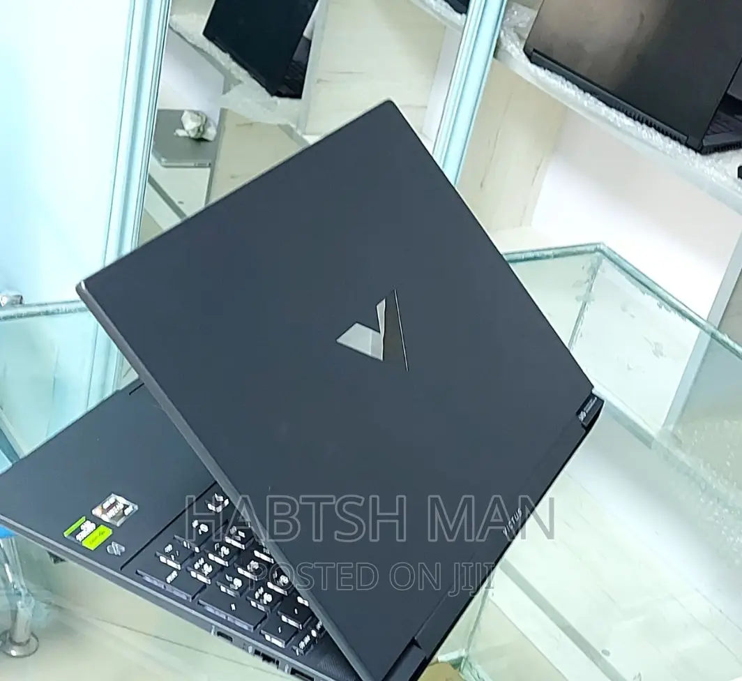 New Laptop HP Victus 16 8GB AMD Ryzen 5 SSD 512GB