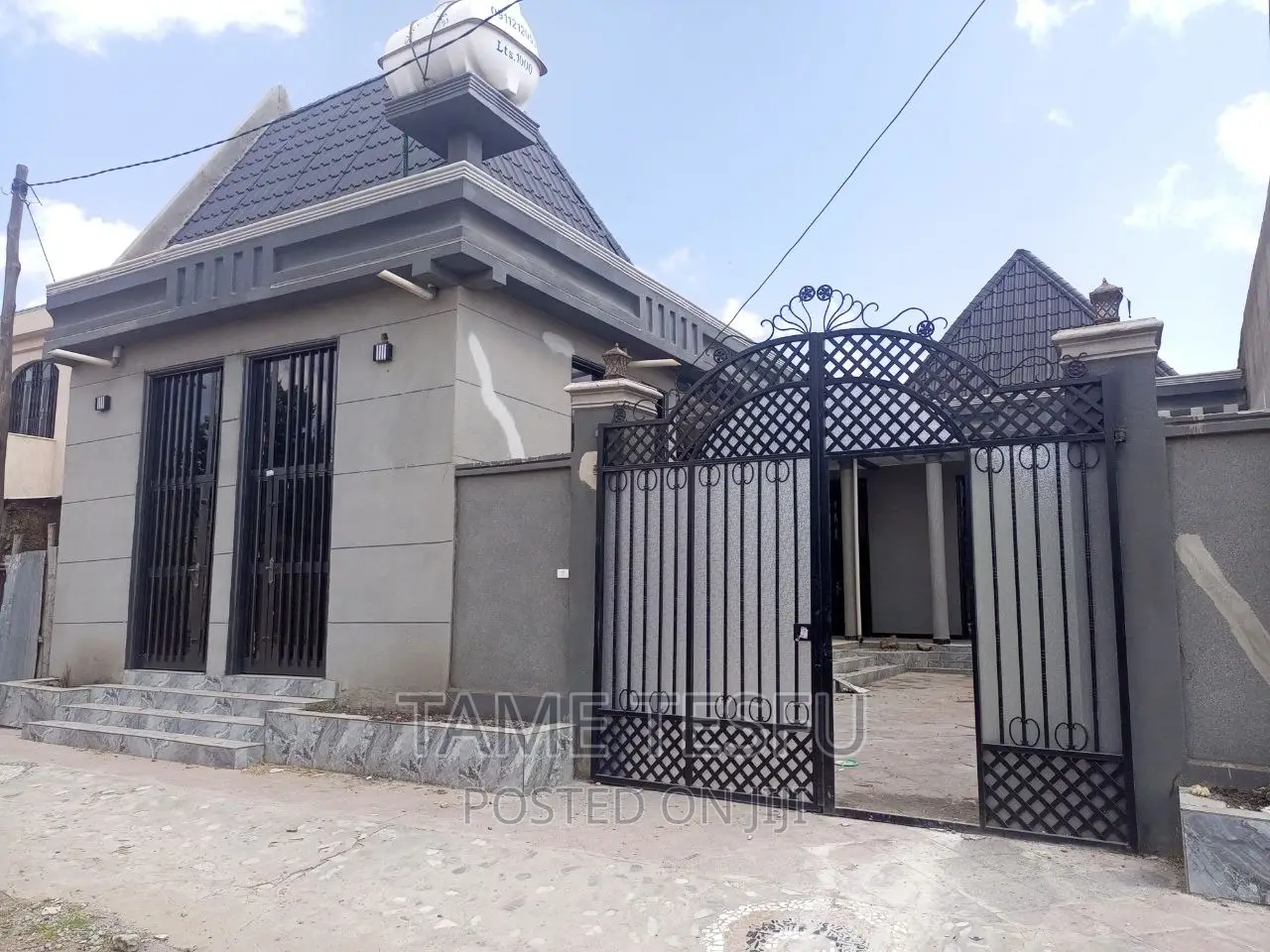 3bdrm House in Dukam, Oromia-Finfinne for sale