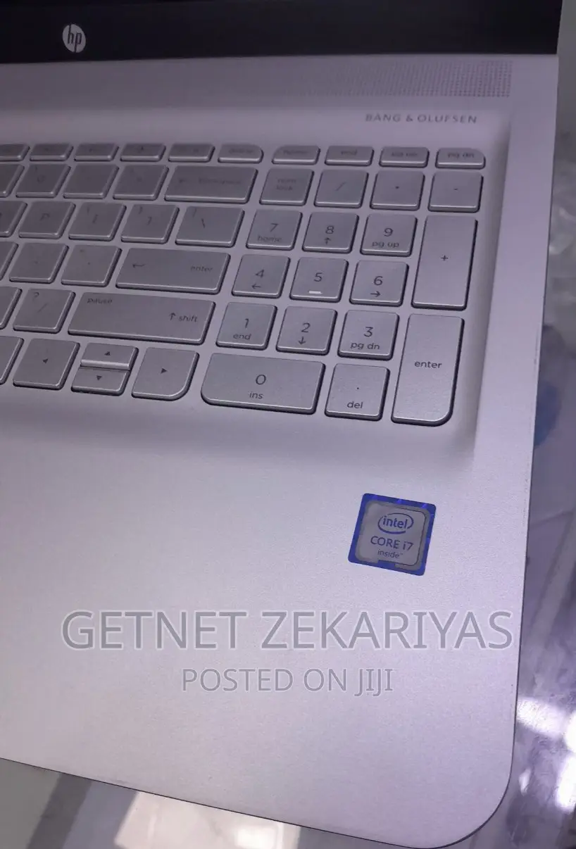 New Laptop HP Envy 15 8GB Intel Core I7 SSD 256GB