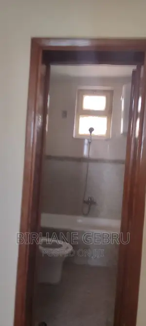6bdrm House in G+3 Rent Hause, Bole for rent