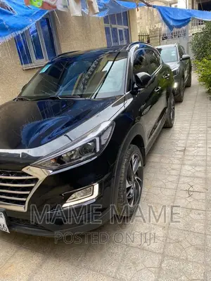 Photo - Hyundai Tucson 2019 Black