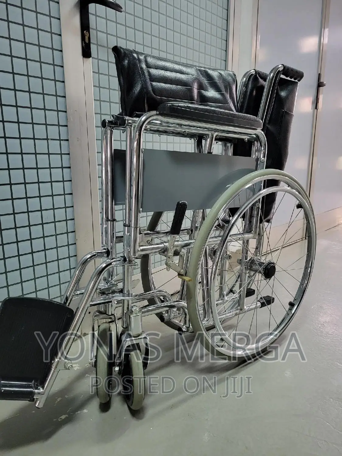 Used Wheelchair Careline Pneumatic Wheel Folding Wheelchair