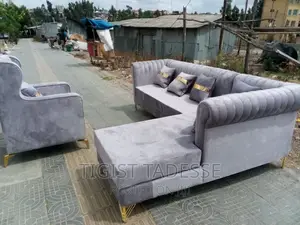 Photo - Sofa L Shape With 1 King