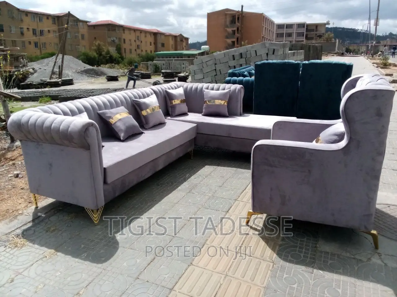 Sofa L Shape With 1 King