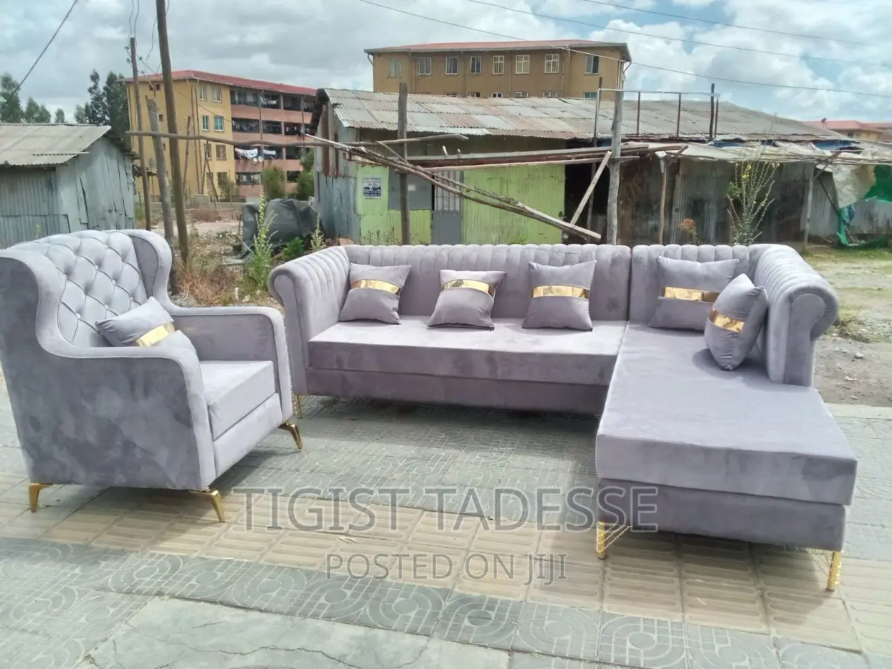 Sofa L Shape With 1 King