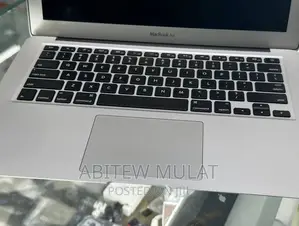 New Laptop Apple MacBook Air 2017 8GB Intel Core I5 SSD 256GB