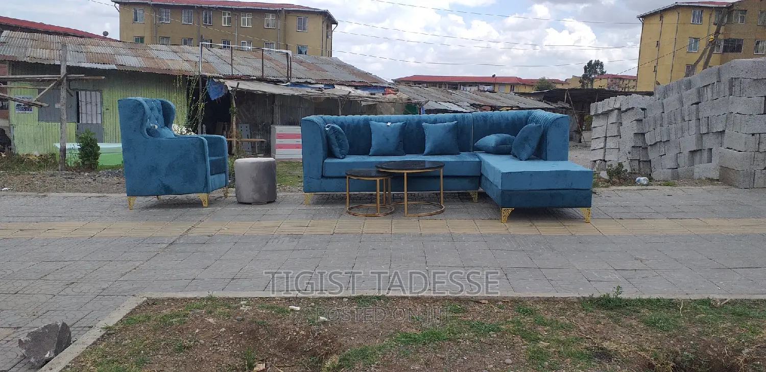 Sofa L Shape With 1 King Set