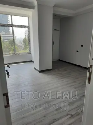 4bdrm House in የሚሸጥ ቤት አያት ሰንሻይን , Bole for sale