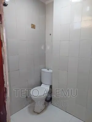 2bdrm House in የሚሸጥ ቤት Cmc, Yeka for sale