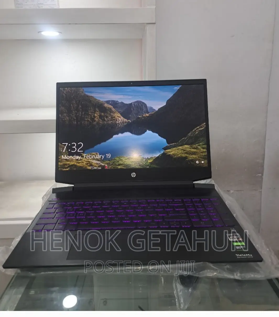 New Laptop HP Pavilion 15 8GB AMD Ryzen 5 SSD 512GB