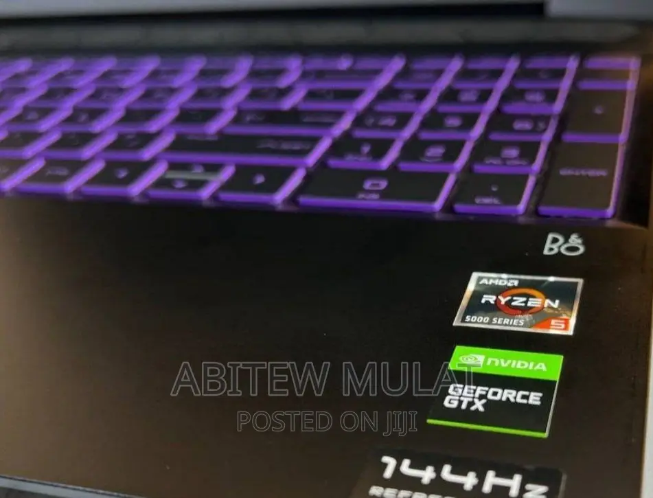 New Laptop HP Pavilion 15 8GB AMD Ryzen 5 SSD 512GB