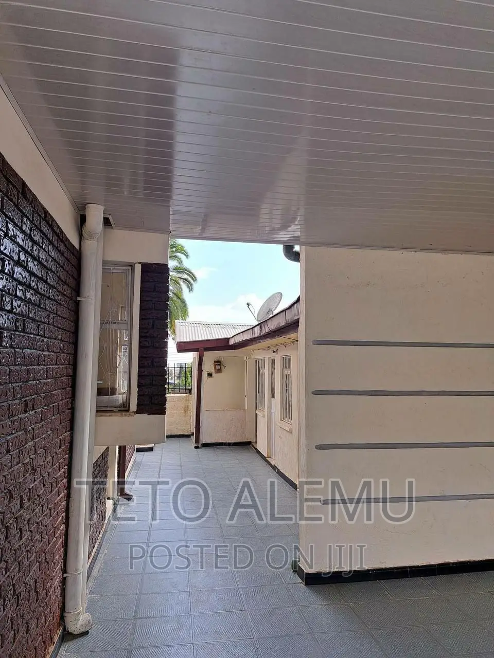 3bdrm House in የሚሸጥ ፅድት ብሎ የታደሰ, Bole for sale