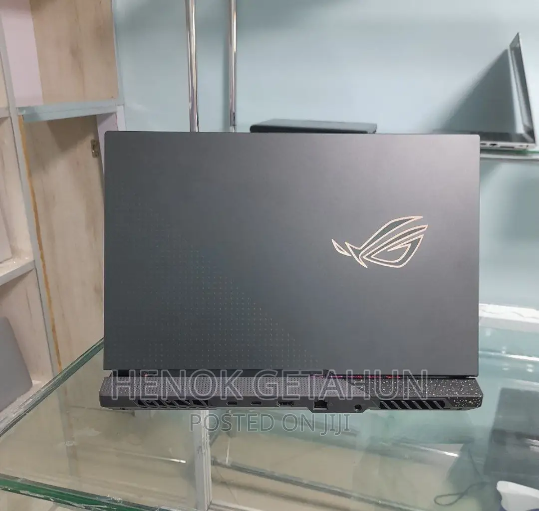 New Laptop Asus ROG Strix G15 16GB AMD Ryzen 7 SSD 1T