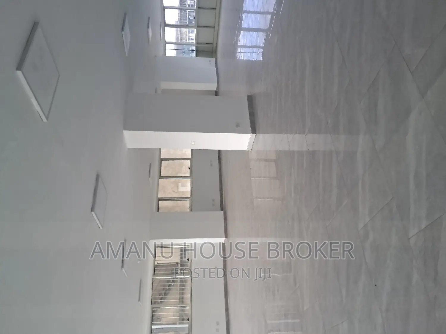 Office for Urgent Rent AA Olopia Area Main Road