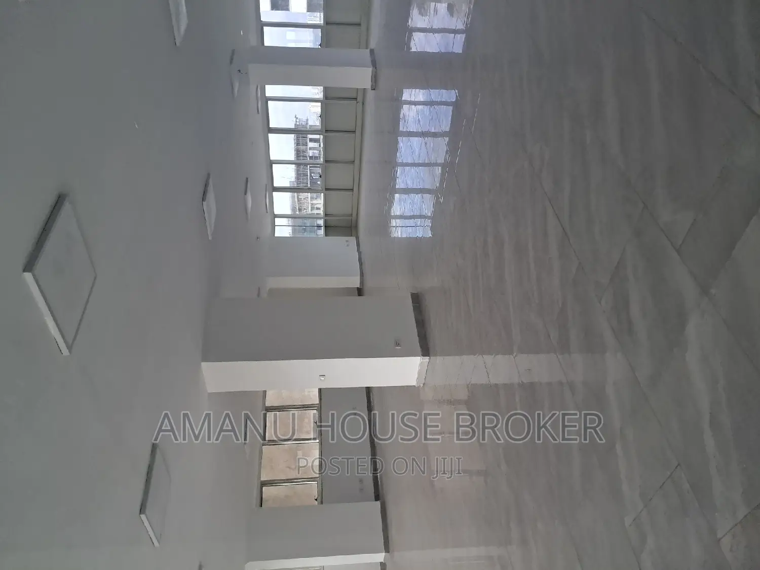 Office for Urgent Rent AA Olopia Area Main Road