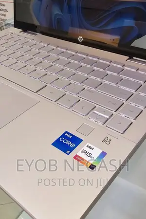 New Laptop HP Pavilion X360 14t 8GB Intel Core I5 SSD 512GB