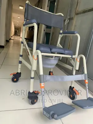 Perfect for the Elderly|Transport Commode Medical Rolling