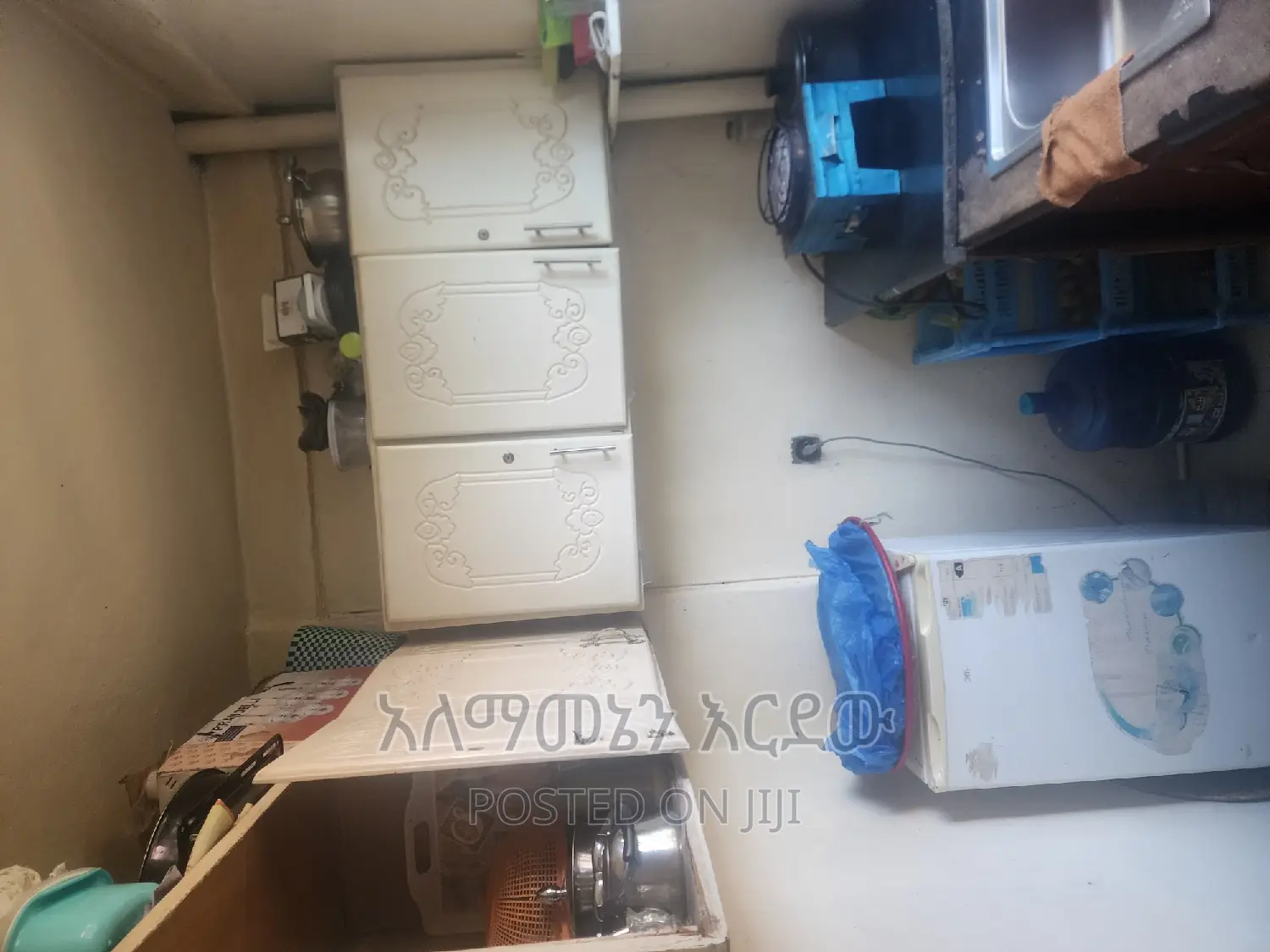 Furnished 1bdrm Condo in ሰሚት ኮንዶሚንየም, Bole for sale