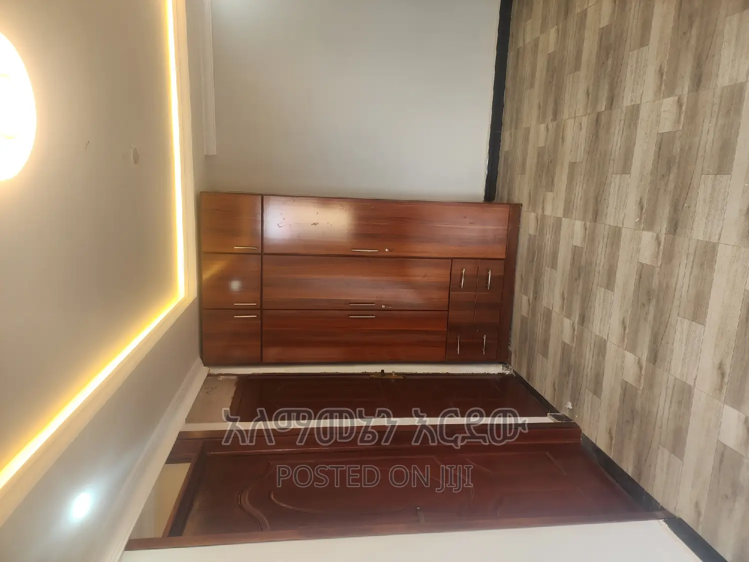 Furnished 1bdrm Condo in ሰሚት ኮንዶሚንየም, Bole for sale