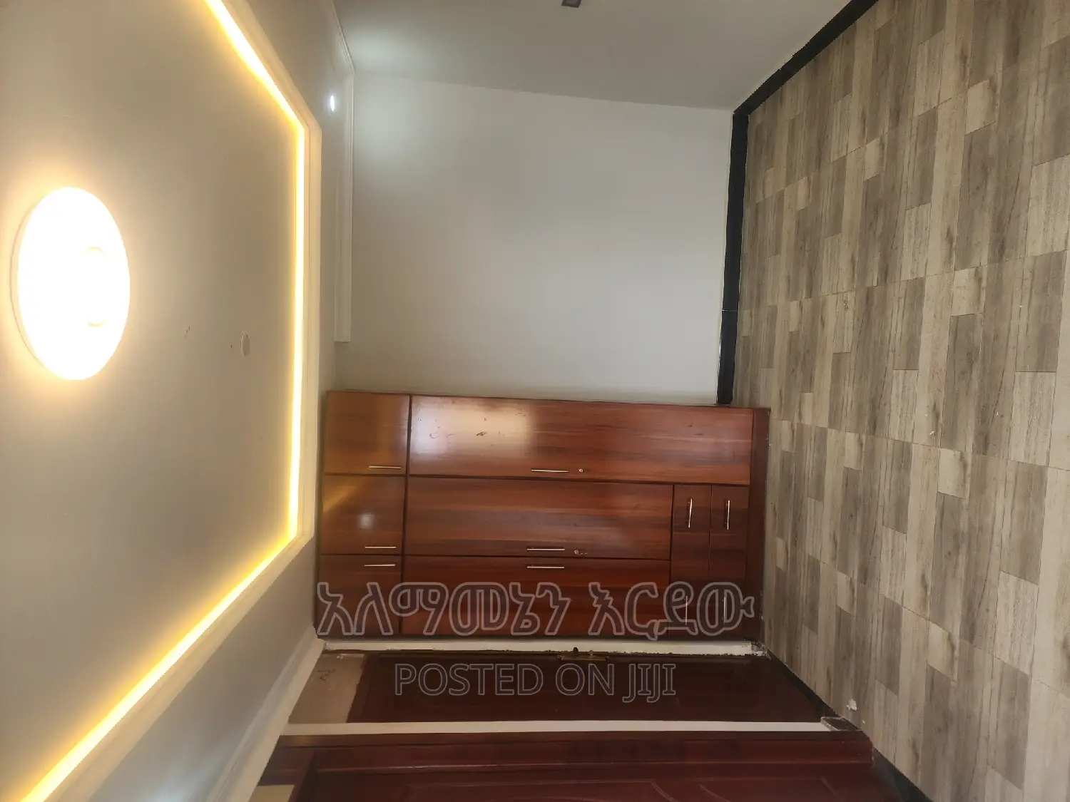 Furnished 1bdrm Condo in ሰሚት ኮንዶሚንየም, Bole for sale
