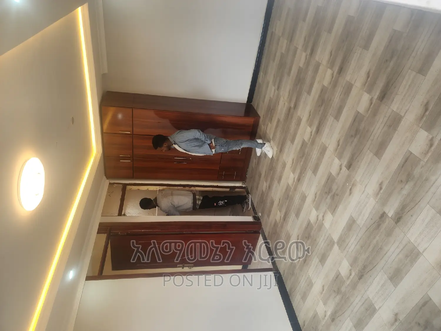 Furnished 1bdrm Condo in ሰሚት ኮንዶሚንየም, Bole for sale