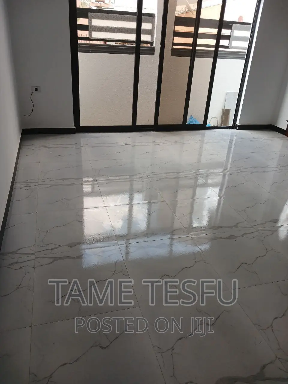 Furnished 3bdrm Villa in Hayat, Yeka for sale