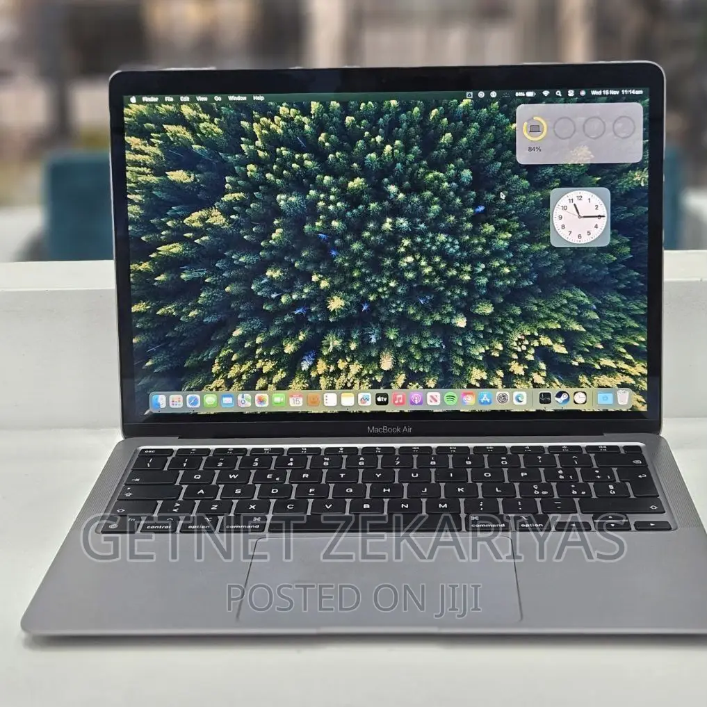 New Laptop Apple MacBook Air 8GB Apple M1 SSD 256GB