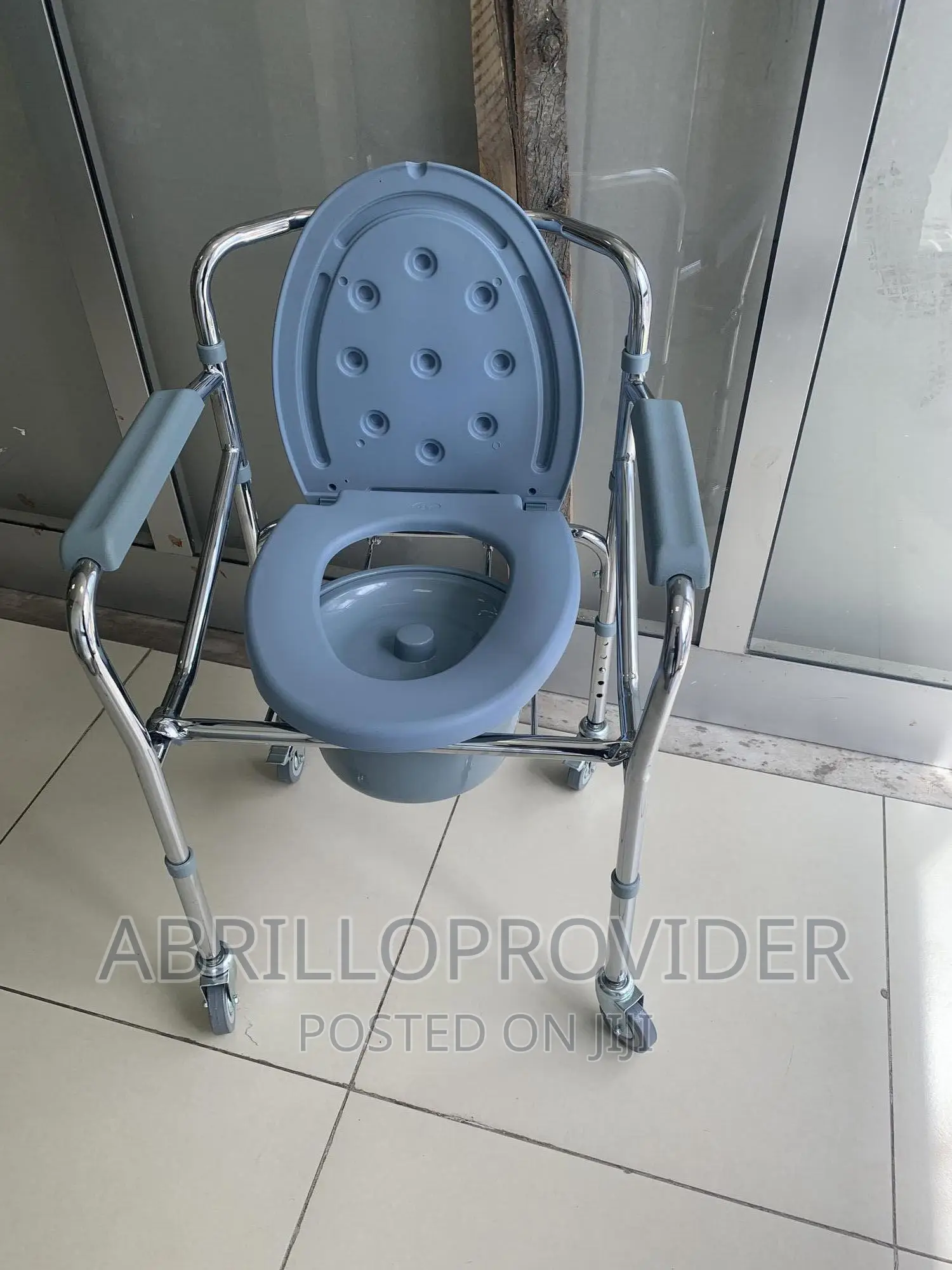 Aluminum Folding Roll in Shower Chair|Elderly Commode Chair