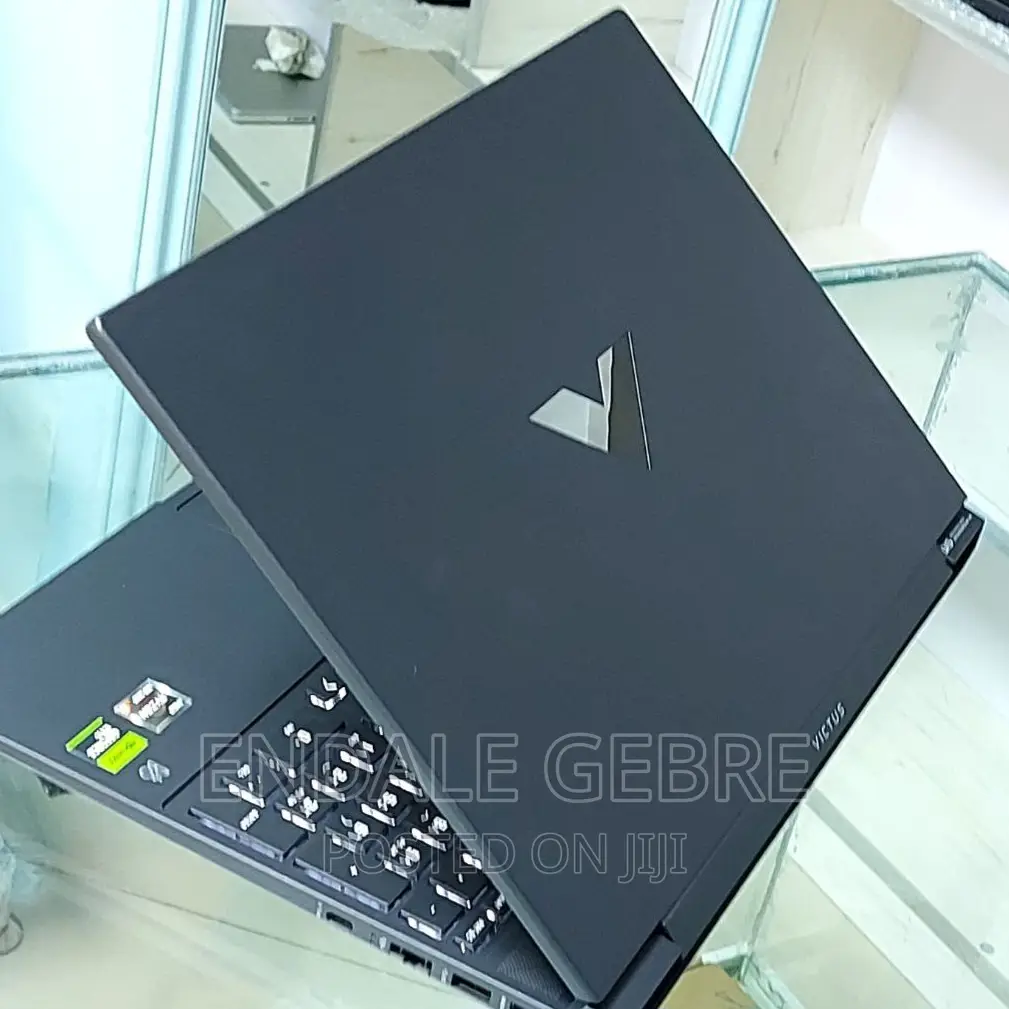 New Laptop HP Victus 16 16GB Intel Core I7 SSD 512GB