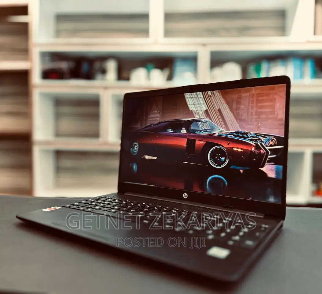 New Laptop HP Stream Notebook 8GB Intel Core I3 HDD 1T