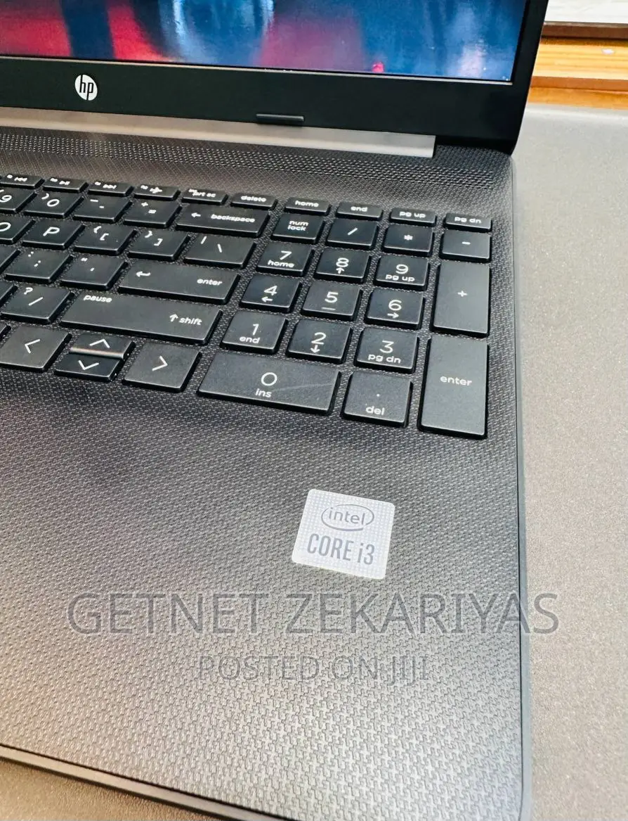 New Laptop HP Stream Notebook 8GB Intel Core I3 HDD 1T