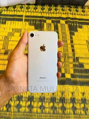 Photo - Apple iPhone 7 128 GB