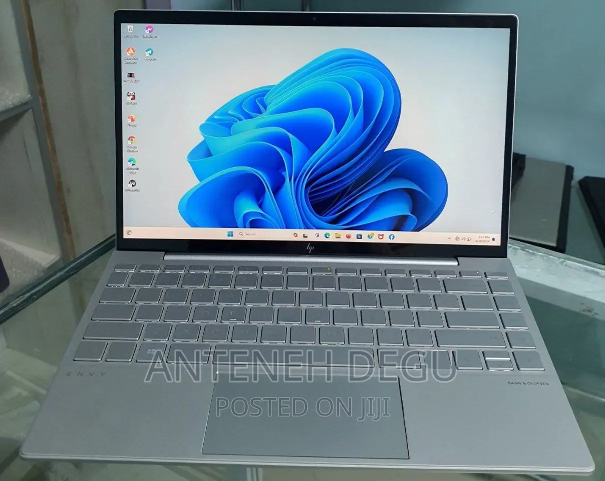 New Laptop HP Envy 14 16GB Intel Core I5 SSD 512GB