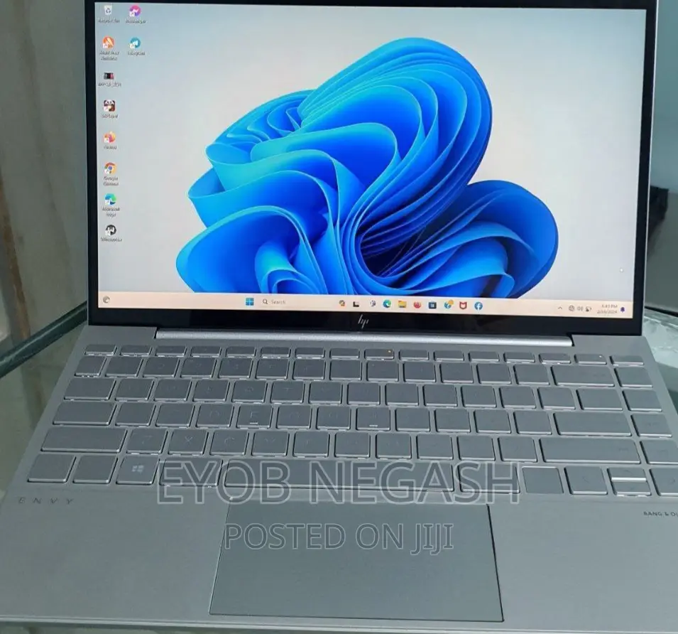 New Laptop HP Envy X360 16GB Intel Core I5 SSD 512GB