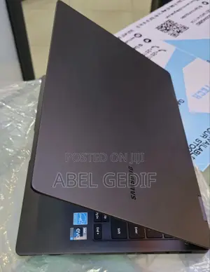 New Laptop Samsung Galaxy Book 2 16GB Intel Core I7 SSD 512GB