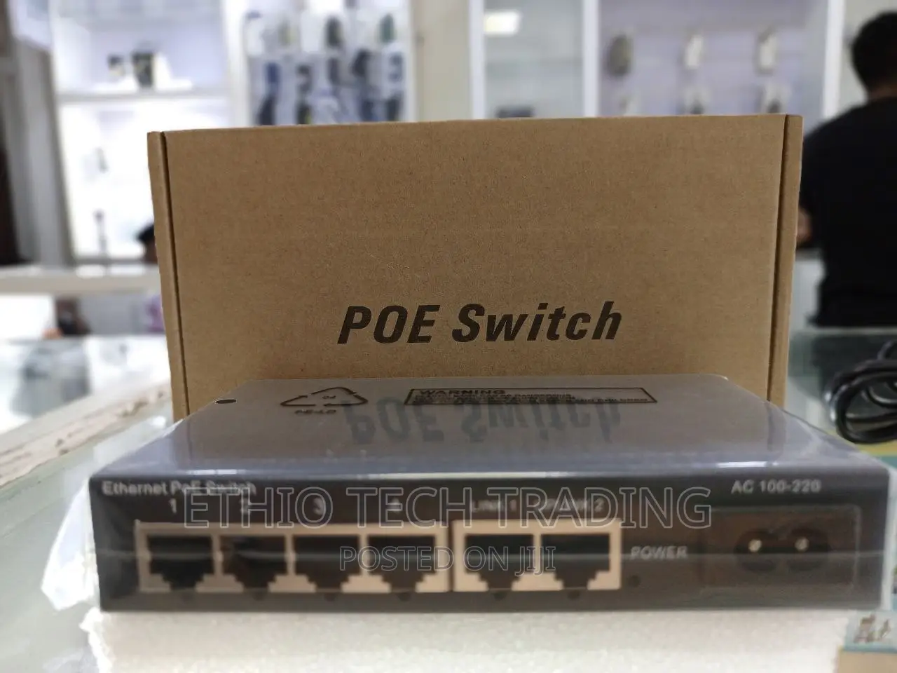 Poe Switch 4 Port + 2uplink