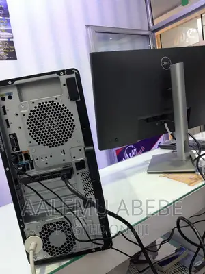 New Desktop Computer HP Z2 32GB Intel Core I9 SSD 1T