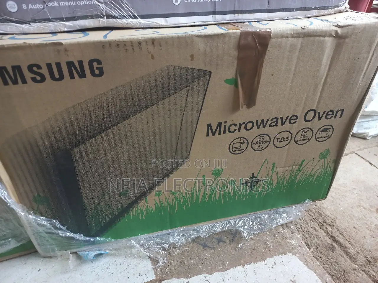 Microwave Samsung 40litters White Grill for in Ethiopia Free