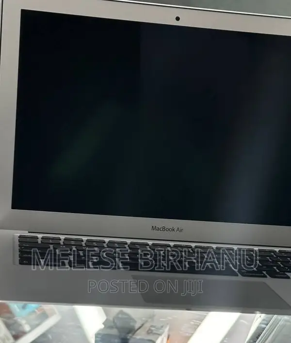 New Laptop Apple MacBook Air 2017 8GB Intel Core i5 SSD 256GB