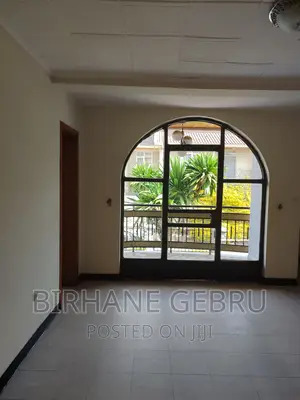 3bdrm Apartment in Apartiment, Bole for rent
