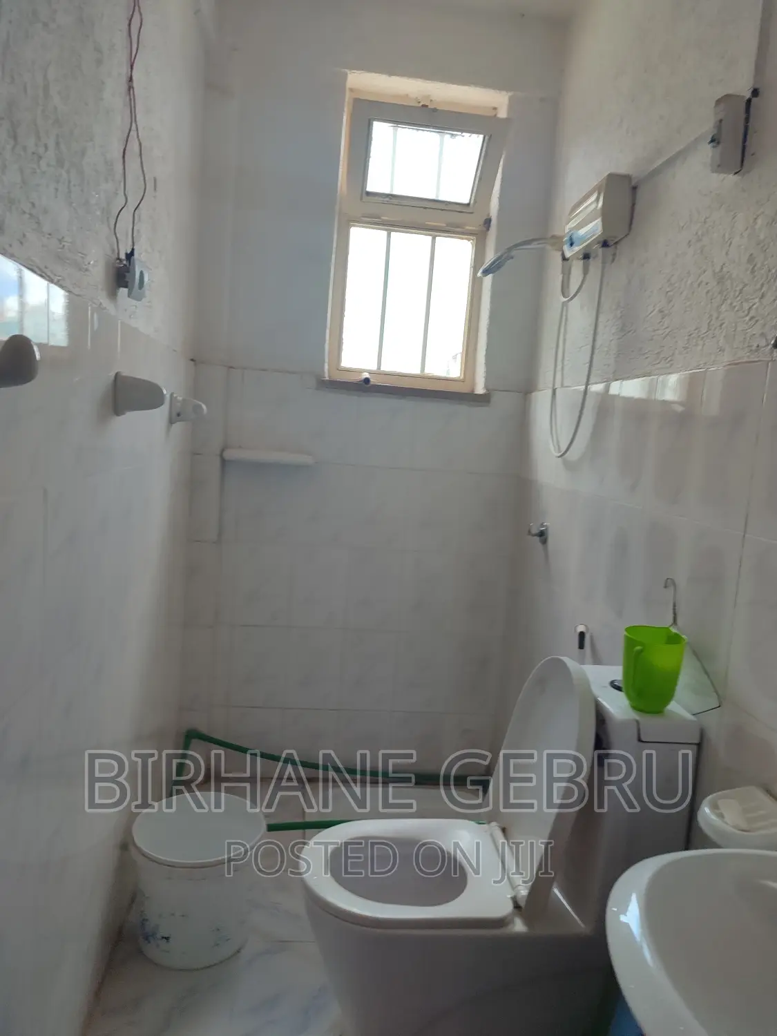 3bdrm Apartment in Apartiment, Bole for rent