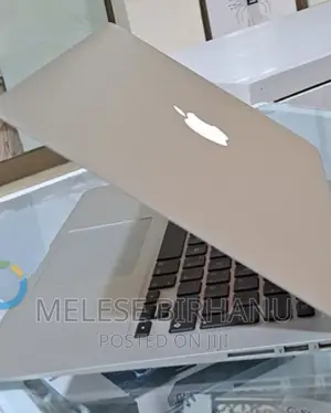 Laptop Apple MacBook Air 2017 8GB Intel Core i5 SSD 128GB