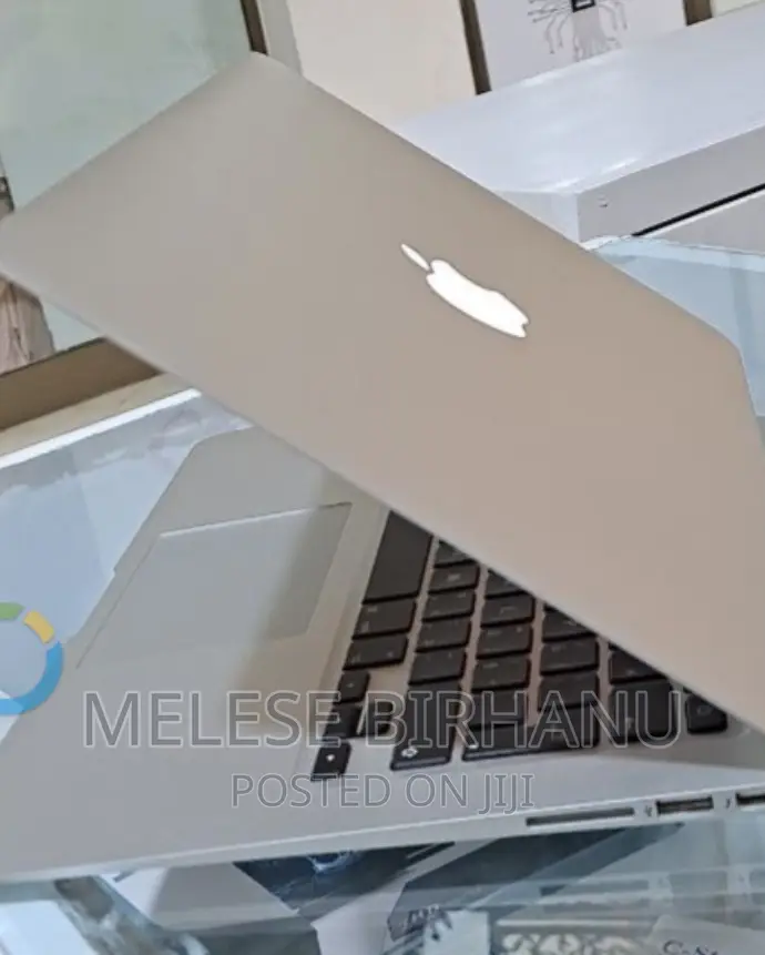 Laptop Apple MacBook Air 2017 8GB Intel Core i5 SSD 128GB